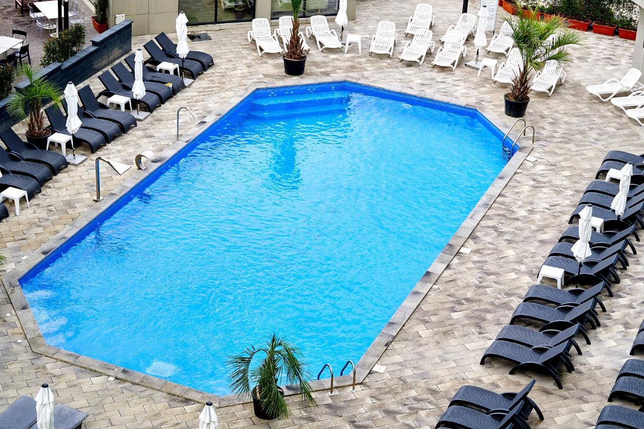 Summer Studio Spa N Pools Beach Resort Năvodari Exteriér fotografie